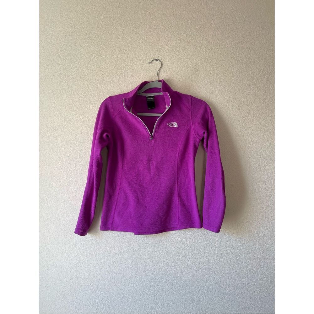 The north face women’s purple fleece half zip size xs